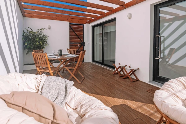 9 Furnas Villa